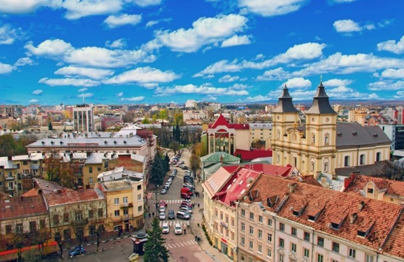 квартири іф